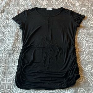 Black short sleeve maternity top – size medium –Smallshow